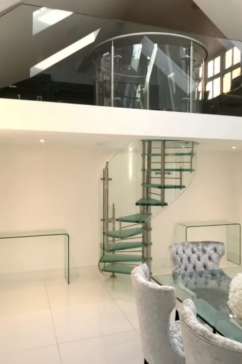 Chigwell glass spiral staircase