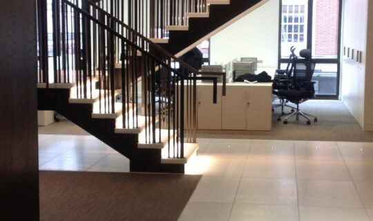 straight stair balustrade 2000 x 3000