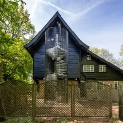 Oxford Architects Spiral UK Wytham Chalet 04 2