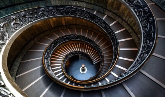 Vatican spiral staircase 3000 x 2000