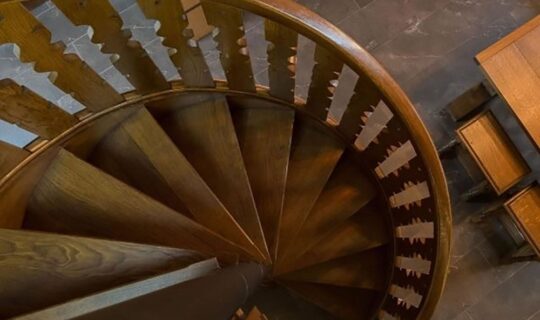 Traditional spiral timber