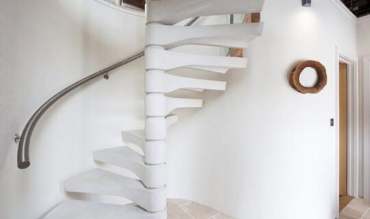 Nanfan interior spiral stair