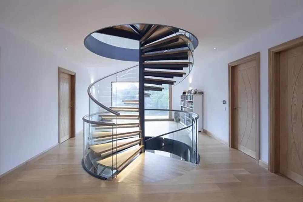 Venton Gassic spiral stairs