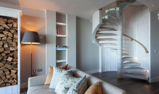 Concrete spiral stair