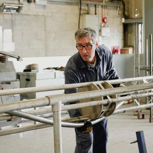 Manufacturing Fabrication Tile Image